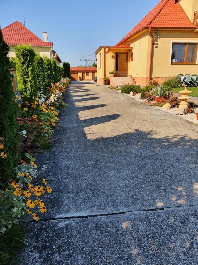 Privat U Jozefa Foeldesa Apartamento Veľký Meder Exterior foto