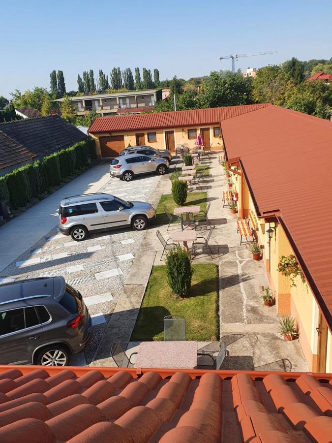 Privat U Jozefa Foeldesa Apartamento Veľký Meder Exterior foto