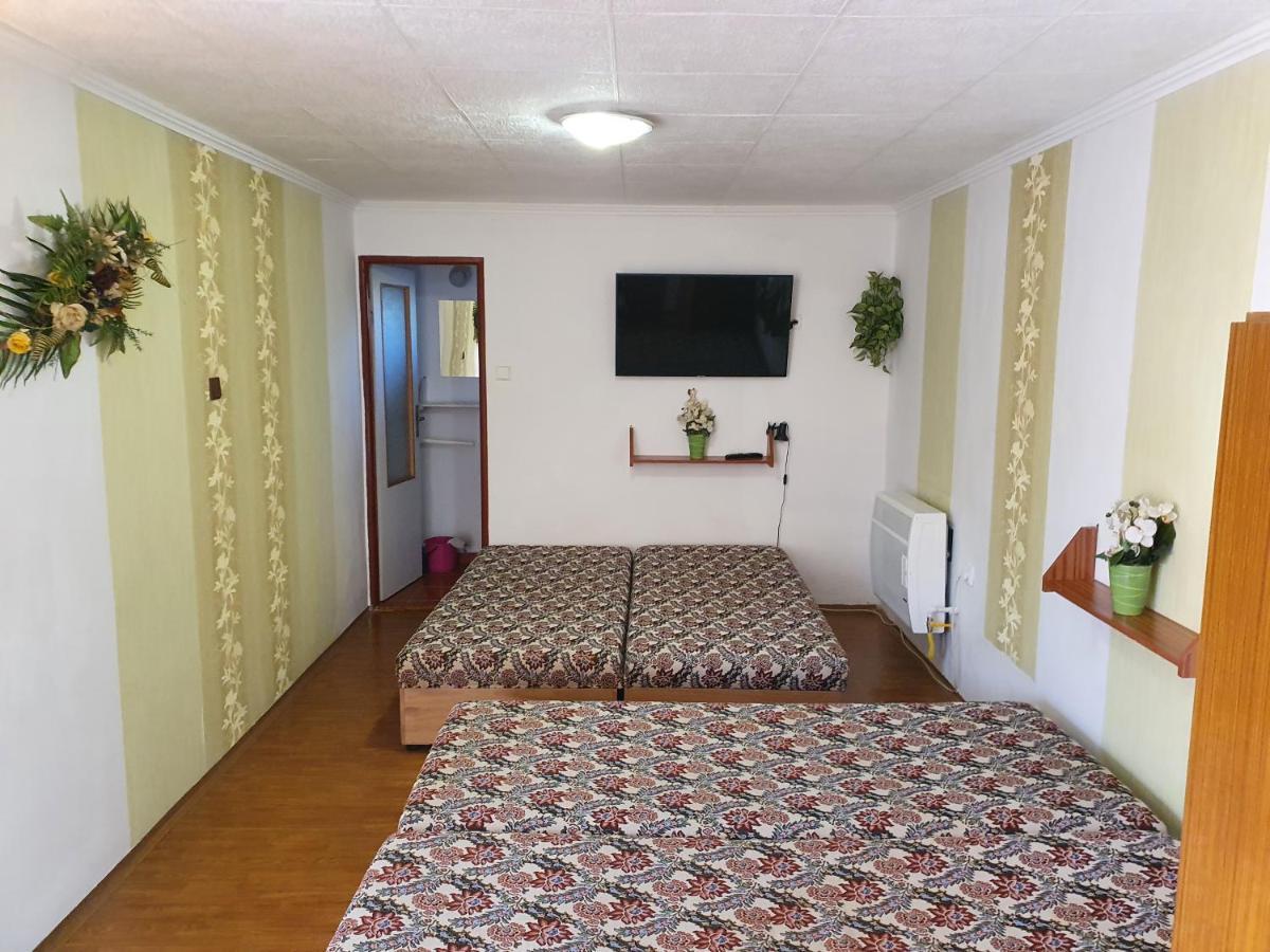 Privat U Jozefa Foeldesa Apartamento Veľký Meder Exterior foto