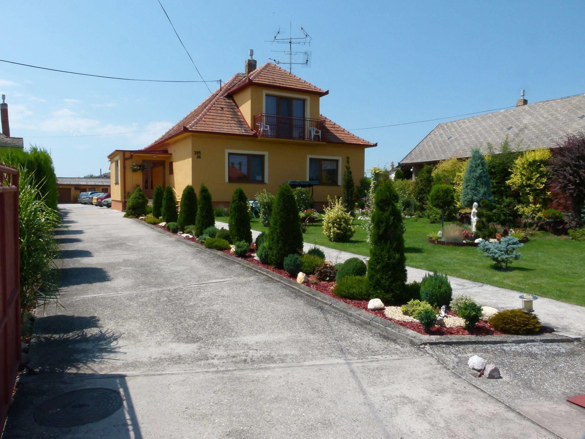 Privat U Jozefa Foeldesa Apartamento Veľký Meder Exterior foto